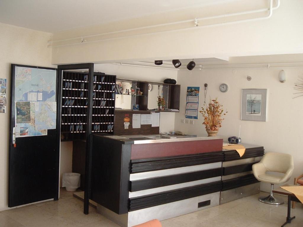 Depadansa Marina & Primorka Hotel Omišalj Værelse billede